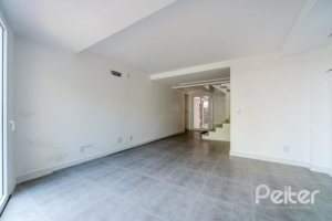 Casa em Condomínio à venda com 296m², 4 dormitórios, 2 suítes, 3 vagas, no bairro Tristeza em Porto Alegre