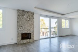 Casa em Condomínio à venda com 296m², 4 dormitórios, 2 suítes, 3 vagas, no bairro Tristeza em Porto Alegre