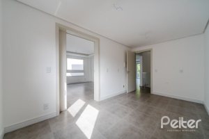 Casa em Condomínio à venda com 296m², 4 dormitórios, 2 suítes, 3 vagas, no bairro Tristeza em Porto Alegre