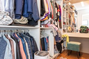 Casa em Condomínio à venda com 253m², 3 dormitórios, 3 suítes, 2 vagas, no bairro Alphaville em PORTO ALEGRE