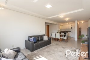 Apartamento à venda com 102m², 3 dormitórios, 1 suíte, 2 vagas, no bairro Tristeza em PORTO ALEGRE