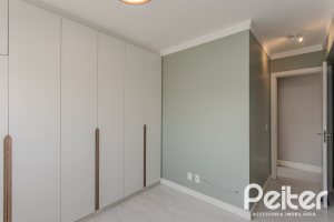Apartamento à venda com 90m², 3 dormitórios, 1 suíte, 2 vagas, no bairro Tristeza em Porto Alegre