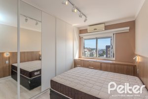 Apartamento à venda com 90m², 3 dormitórios, 1 suíte, 2 vagas, no bairro Tristeza em Porto Alegre