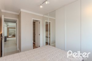 Apartamento à venda com 90m², 3 dormitórios, 1 suíte, 2 vagas, no bairro Tristeza em Porto Alegre