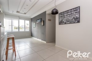 Apartamento à venda com 57m², 2 dormitórios, 1 suíte, 1 vaga, no bairro Tristeza em Porto Alegre