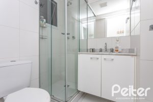 Apartamento à venda com 57m², 2 dormitórios, 1 suíte, 1 vaga, no bairro Tristeza em Porto Alegre