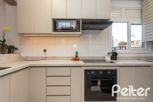 Cobertura à venda com 163m², 3 dormitórios, 2 suítes, 2 vagas, no bairro Tristeza em Porto Alegre