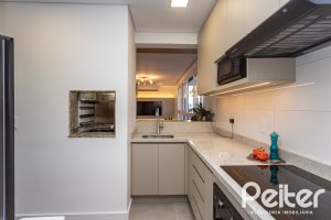 Cobertura à venda com 163m², 3 dormitórios, 2 suítes, 2 vagas, no bairro Tristeza em Porto Alegre