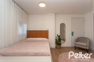 Cobertura à venda com 163m², 3 dormitórios, 2 suítes, 2 vagas, no bairro Tristeza em Porto Alegre