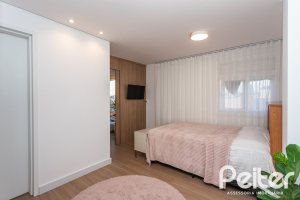 Cobertura à venda com 163m², 3 dormitórios, 2 suítes, 2 vagas, no bairro Tristeza em Porto Alegre
