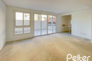 Apartamento à venda com 86m², 2 dormitórios, 2 suítes, 2 vagas, no bairro Tristeza em Porto Alegre