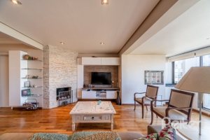 Apartamento à venda com 136m², 3 dormitórios, 1 suíte, 3 vagas, no bairro Tristeza em PORTO ALEGRE