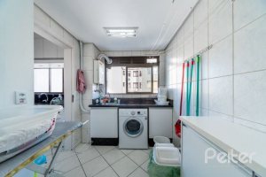Apartamento à venda com 136m², 3 dormitórios, 1 suíte, 3 vagas, no bairro Tristeza em PORTO ALEGRE