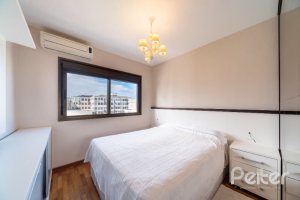 Apartamento à venda com 136m², 3 dormitórios, 1 suíte, 3 vagas, no bairro Tristeza em PORTO ALEGRE