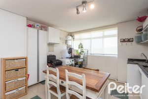 Cobertura à venda com 150m², 2 dormitórios, 1 vaga, no bairro Tristeza em Porto Alegre