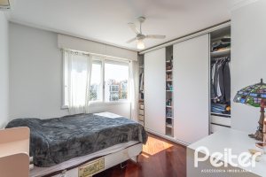 Cobertura à venda com 150m², 2 dormitórios, 1 vaga, no bairro Tristeza em Porto Alegre