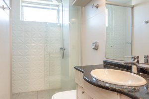 Cobertura à venda com 150m², 2 dormitórios, 1 vaga, no bairro Tristeza em Porto Alegre