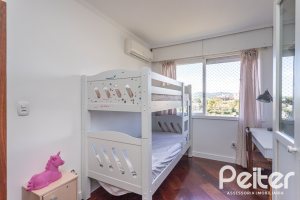 Cobertura à venda com 150m², 2 dormitórios, 1 vaga, no bairro Tristeza em Porto Alegre