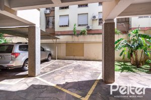 Cobertura à venda com 150m², 2 dormitórios, 1 vaga, no bairro Tristeza em Porto Alegre