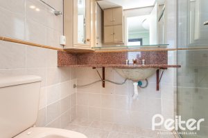 Apartamento à venda com 95m², 3 dormitórios, 1 suíte, 2 vagas, no bairro Tristeza em Porto Alegre