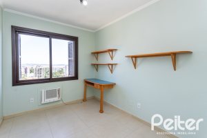 Apartamento à venda com 95m², 3 dormitórios, 1 suíte, 2 vagas, no bairro Tristeza em Porto Alegre