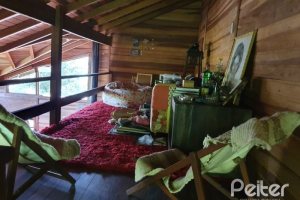 Casa à venda com 150m², 3 dormitórios, 1 suíte, 4 vagas, no bairro Guarujá em Porto Alegre