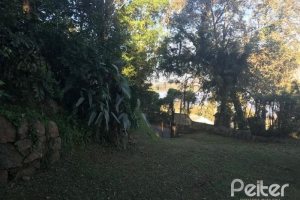 Terreno à venda com 1113m², 1 dormitório, 4 vagas, no bairro Vila Conceição em Porto Alegre