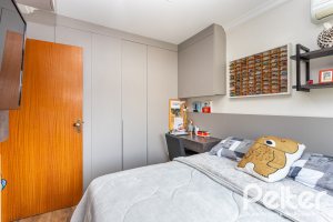 Cobertura à venda com 172m², 3 dormitórios, 1 suíte, 2 vagas, no bairro Tristeza em PORTO ALEGRE