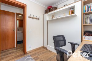 Cobertura à venda com 172m², 3 dormitórios, 1 suíte, 2 vagas, no bairro Tristeza em PORTO ALEGRE