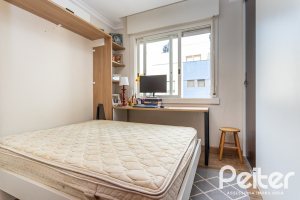 Cobertura à venda com 172m², 3 dormitórios, 1 suíte, 2 vagas, no bairro Tristeza em PORTO ALEGRE