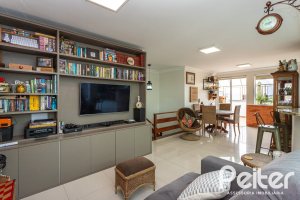 Cobertura à venda com 172m², 3 dormitórios, 1 suíte, 2 vagas, no bairro Tristeza em PORTO ALEGRE