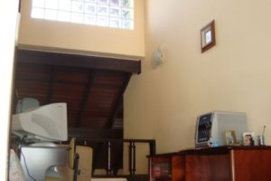 Casa em Condomínio à venda com 300m², 4 dormitórios, 1 suíte, 2 vagas, no bairro Nonoai em Porto Alegre