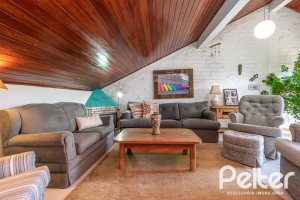 Casa em Condomínio à venda com 163m², 3 dormitórios, 1 suíte, 2 vagas, no bairro Ipanema em Porto Alegre