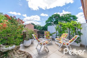 Casa em Condomínio à venda com 163m², 3 dormitórios, 1 suíte, 2 vagas, no bairro Ipanema em Porto Alegre