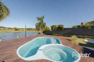 Casa em Condomínio à venda com 299m², 5 dormitórios, 5 suítes, 4 vagas, no bairro Terra Ville em PORTO ALEGRE