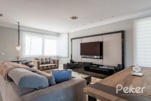 Casa em Condomínio à venda com 299m², 5 dormitórios, 5 suítes, 4 vagas, no bairro Terra Ville em PORTO ALEGRE