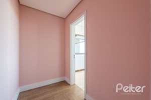 Casa em Condomínio à venda com 299m², 5 dormitórios, 5 suítes, 4 vagas, no bairro Terra Ville em PORTO ALEGRE