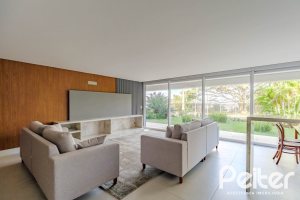 Apartamento Garden à venda com 173m², 3 dormitórios, 3 suítes, 4 vagas, no bairro Vila Assunção em Porto Alegre