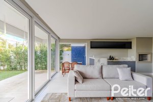 Apartamento Garden à venda com 173m², 3 dormitórios, 3 suítes, 4 vagas, no bairro Vila Assunção em Porto Alegre