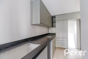 Apartamento Garden à venda com 173m², 3 dormitórios, 3 suítes, 4 vagas, no bairro Vila Assunção em Porto Alegre