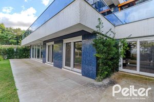 Apartamento Garden à venda com 173m², 3 dormitórios, 3 suítes, 4 vagas, no bairro Vila Assunção em Porto Alegre