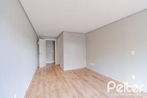 Apartamento Garden à venda com 173m², 3 dormitórios, 3 suítes, 4 vagas, no bairro Vila Assunção em Porto Alegre