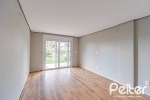 Apartamento Garden à venda com 173m², 3 dormitórios, 3 suítes, 4 vagas, no bairro Vila Assunção em Porto Alegre