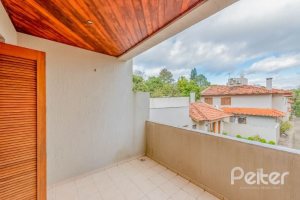 Casa em Condomínio à venda com 334m², 4 dormitórios, 1 suíte, 2 vagas, no bairro Jardim Isabel em Porto Alegre