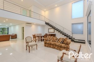 Casa em Condomínio à venda com 503m², 4 dormitórios, 4 suítes, 4 vagas, no bairro Terra Ville em PORTO ALEGRE