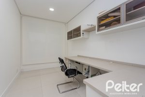 Casa em Condomínio à venda com 503m², 4 dormitórios, 4 suítes, 4 vagas, no bairro Terra Ville em PORTO ALEGRE