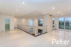 Casa em Condomínio à venda com 503m², 4 dormitórios, 4 suítes, 4 vagas, no bairro Terra Ville em PORTO ALEGRE