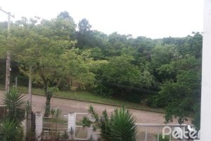 Casa à venda com 287m², 3 dormitórios, 3 suítes, 2 vagas, no bairro Ipanema em Porto Alegre