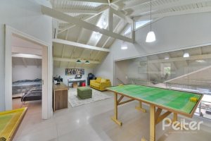 Casa em Condomínio à venda com 535m², 4 dormitórios, 4 suítes, 4 vagas, no bairro Terra Ville em PORTO ALEGRE