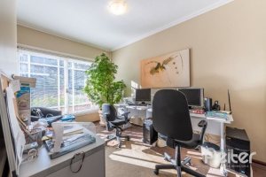 Casa à venda com 449m², 4 dormitórios, 4 suítes, 4 vagas, no bairro Jardim Isabel em Porto Alegre